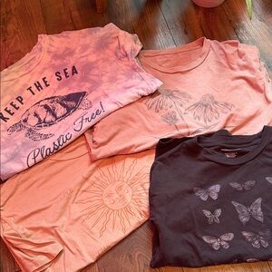 AE Graphic T-Shirts Set of 4